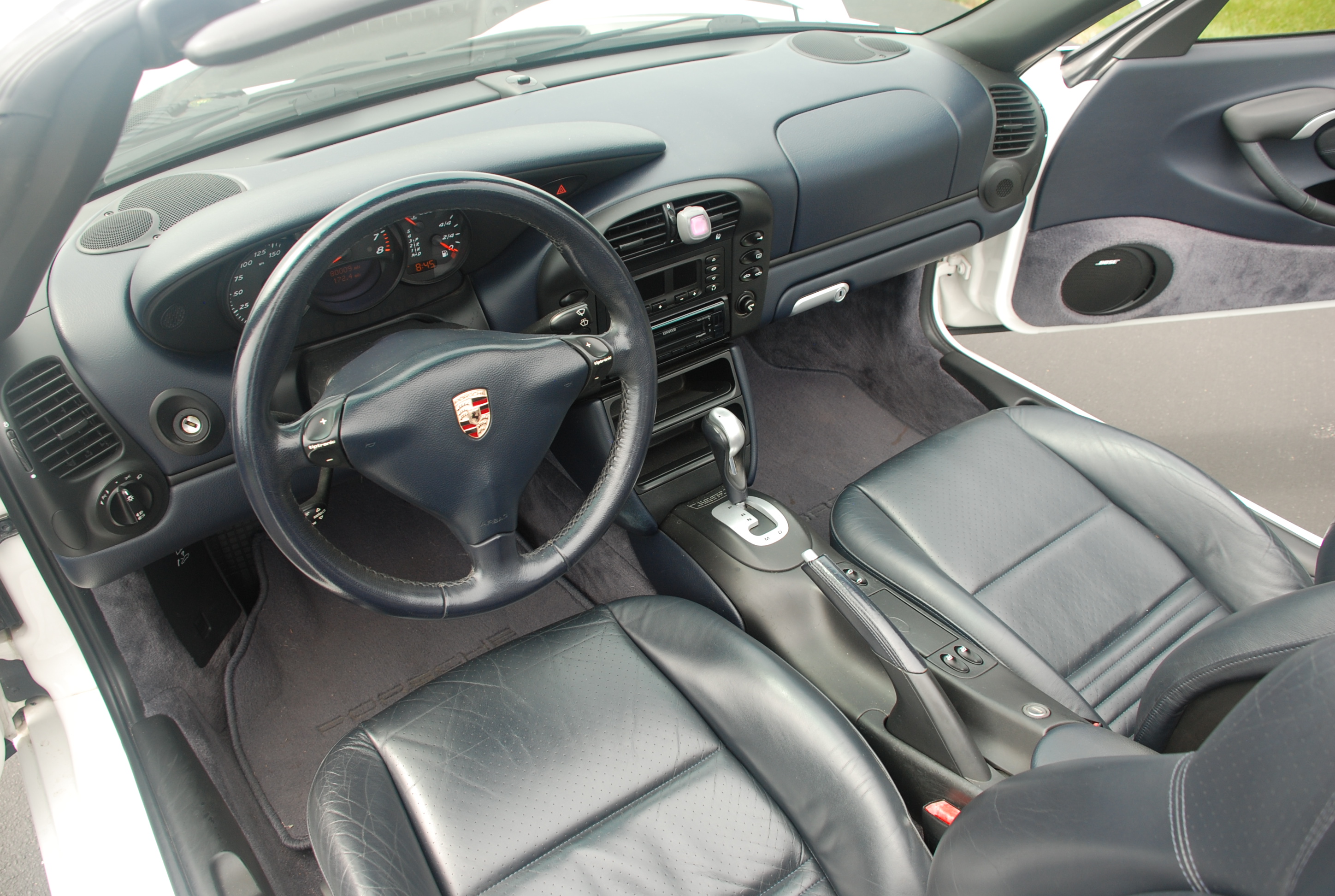 Used 2004 Porsche Boxster RWD image 16