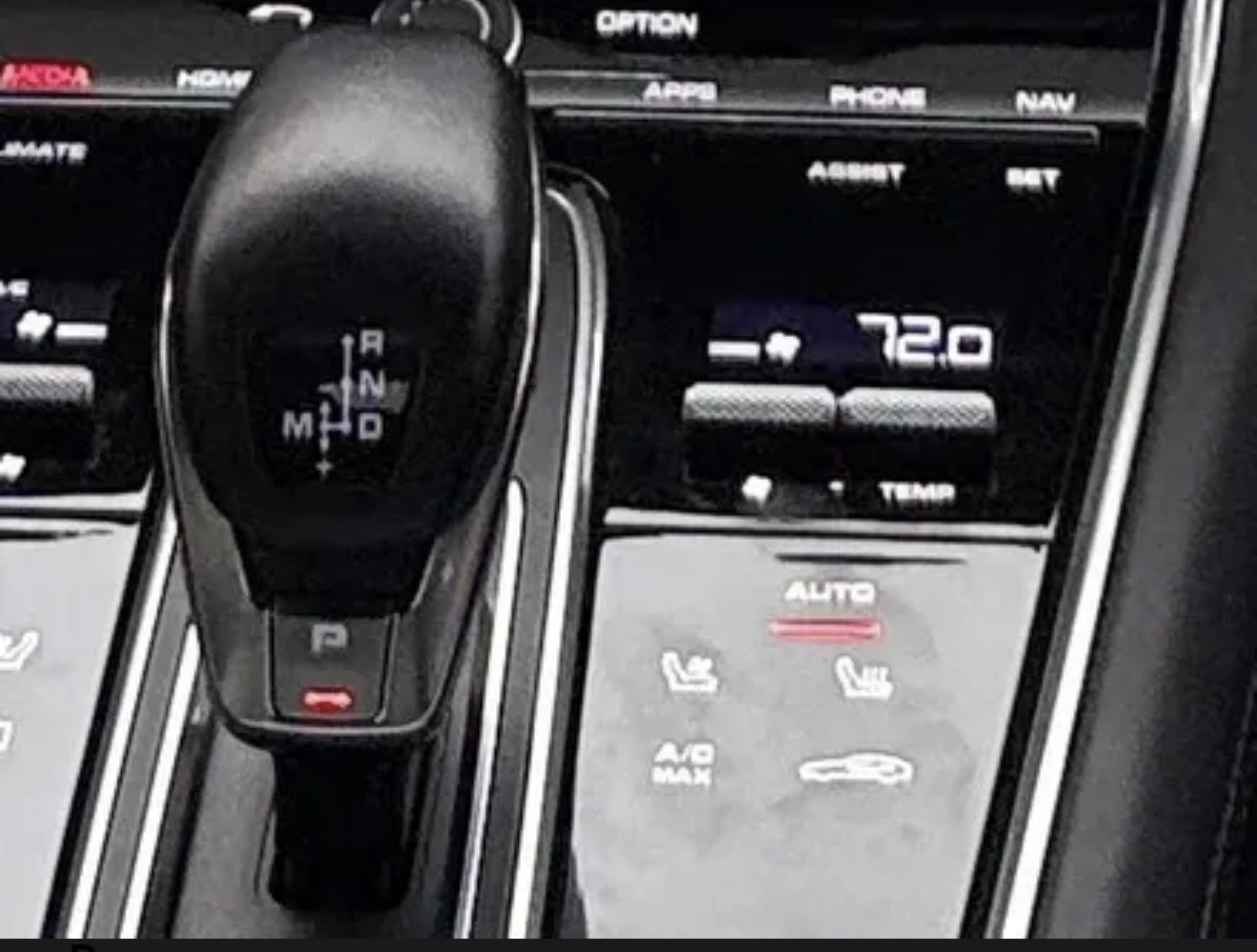 Used 2019 Porsche Panamera GTS AWD/4WD image 11