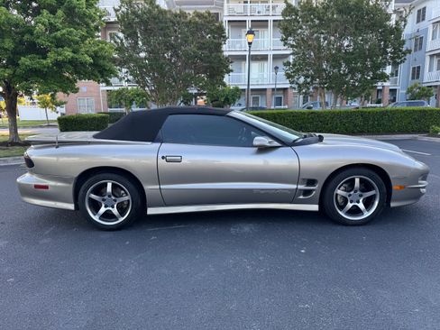 Used 2002 Pontiac Firebird Trans Am RWD image 9