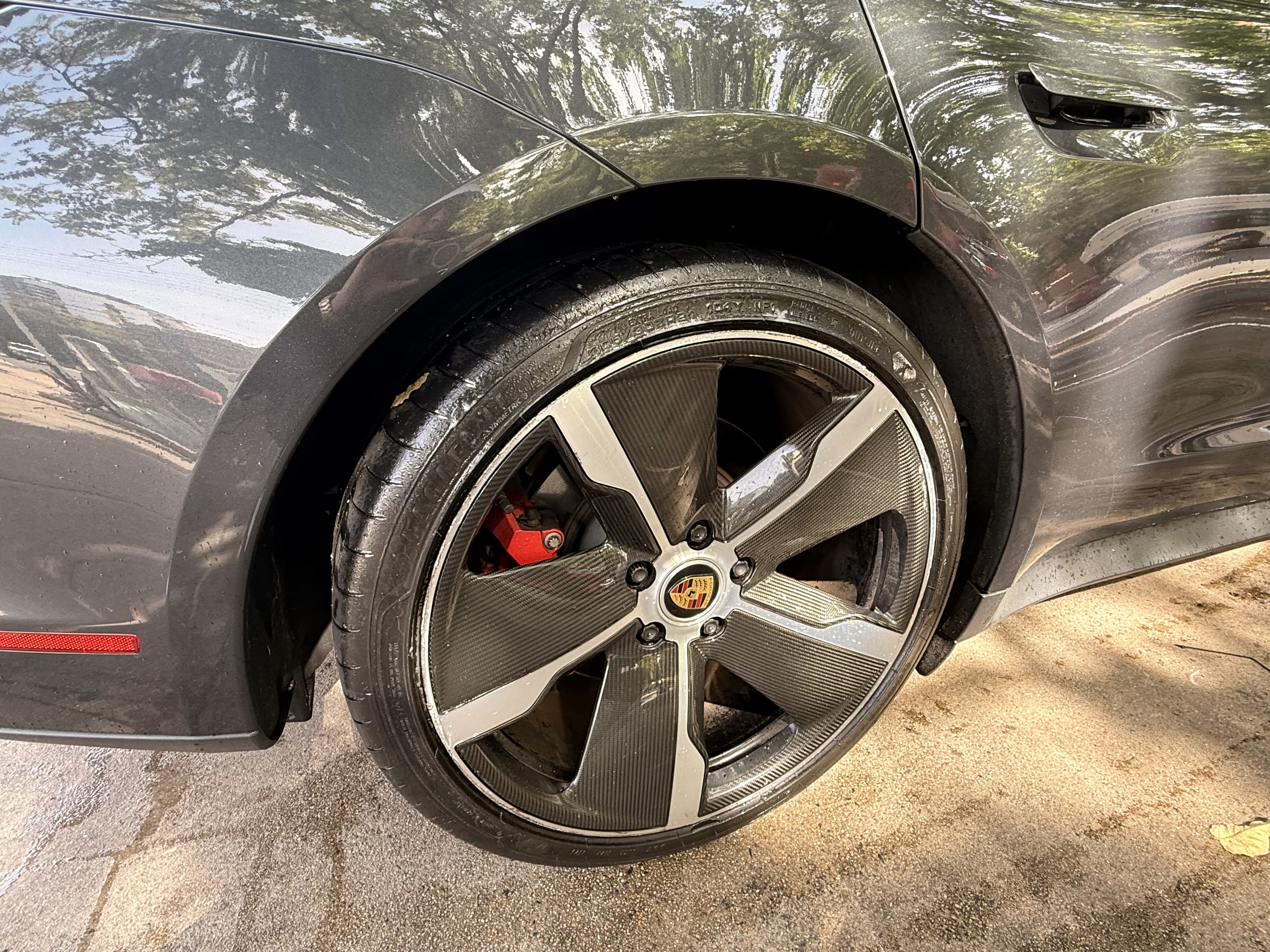 Used 2022 Porsche Taycan 4S AWD/4WD image 13