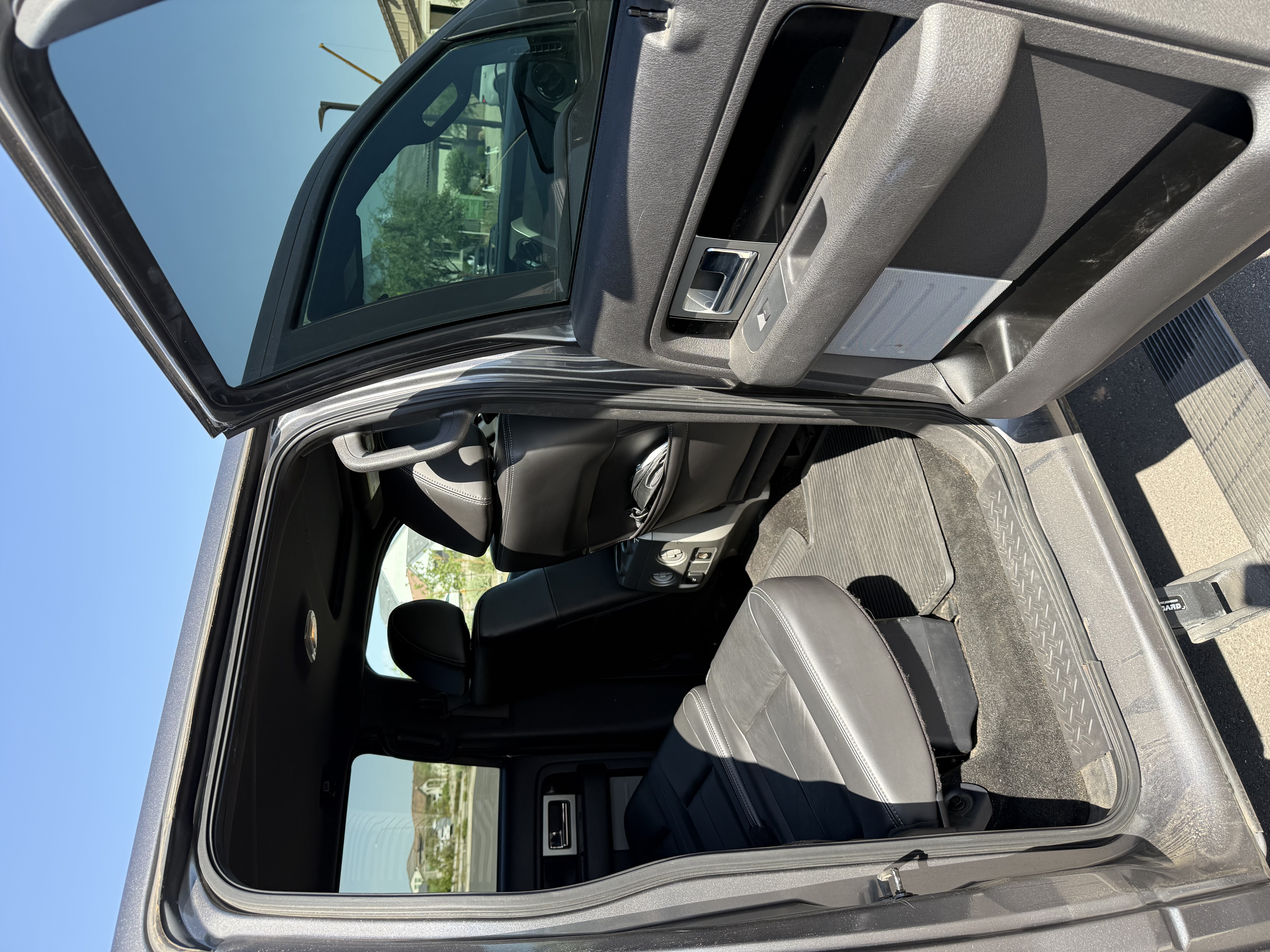 Used 2011 Ford F150 FX4 w/ FX Luxury Pkg AWD/4WD image 23