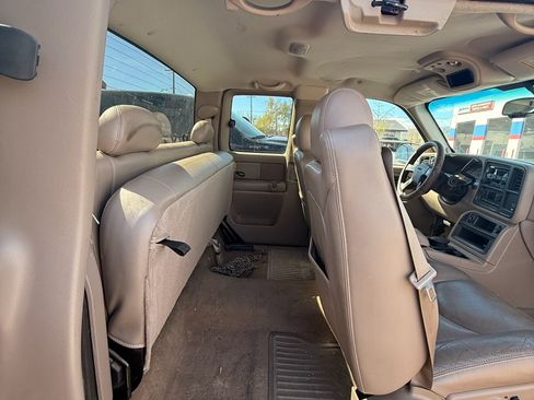 Used 2004 GMC Sierra 1500 SLT w/ Light Duty Power Package image 9