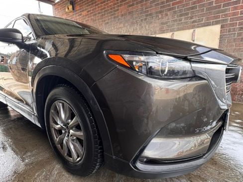 Used 2017 MAZDA CX-9 Touring image 11
