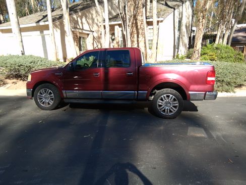 Used 2006 Lincoln Mark LT 2WD image 10