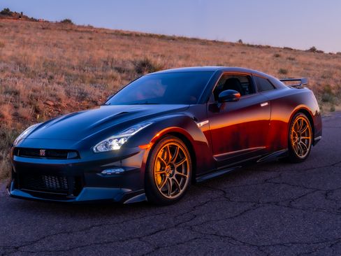 Used 2024 Nissan GT-R w/ Floor Mat Package AWD/4WD image 9