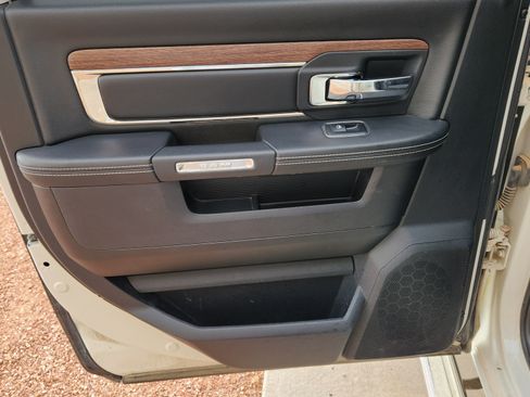 Used 2018 RAM 1500 Laramie w/ Convenience Group image 26