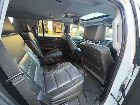 Used 2019 GMC Yukon Denali w/ Denali Ultimate Package AWD/4WD image 6