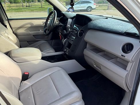 Used 2012 Honda Pilot Touring image 8