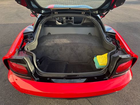 Used 2008 Dodge Viper SRT-10 w/ Competition Group image 17