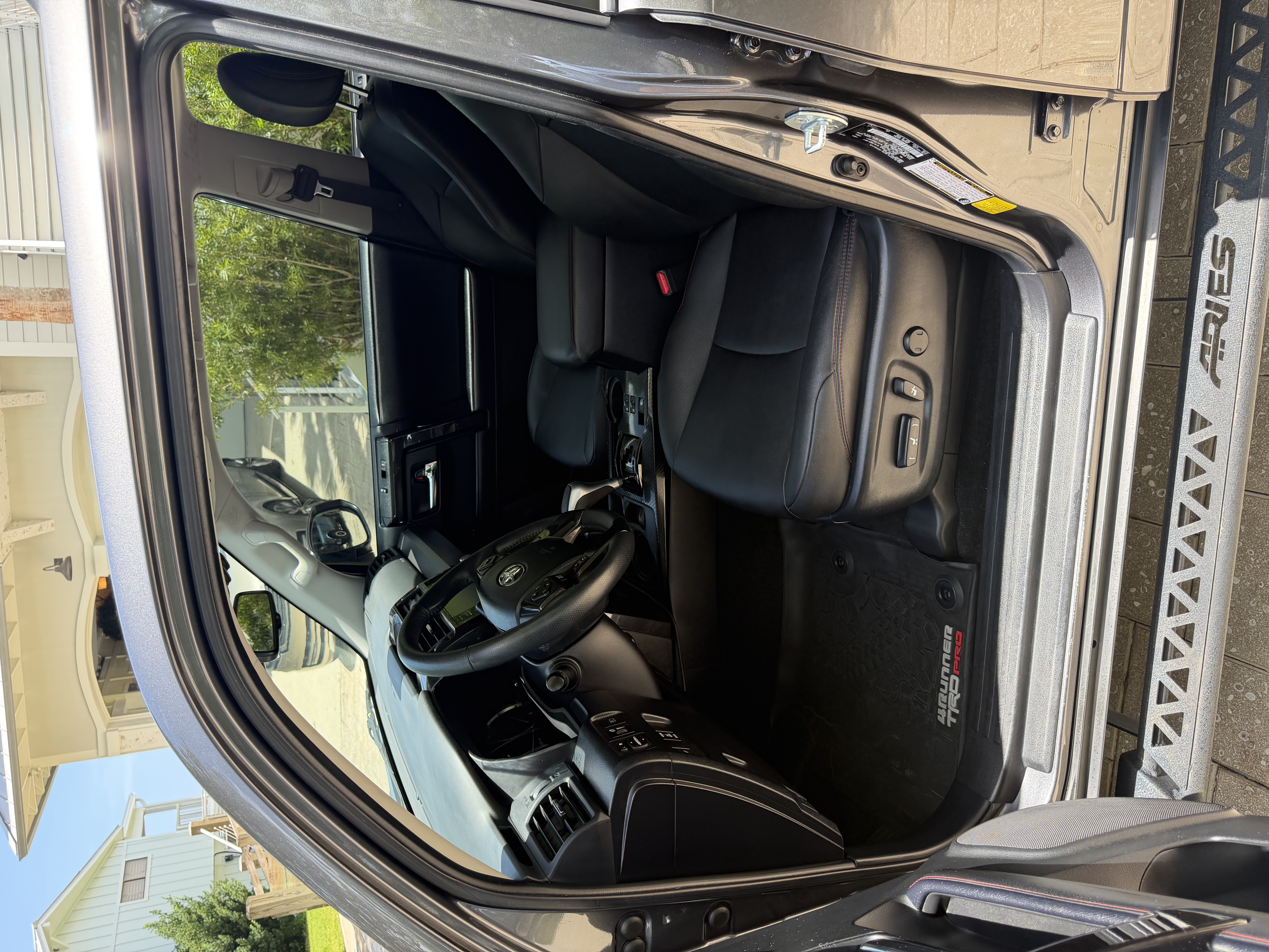 Used 2020 Toyota 4Runner TRD Off-Road Premium w/ Moonroof Package AWD/4WD image 15
