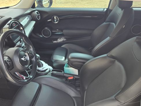Used 2015 MINI Cooper S image 6