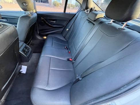 Used 2015 BMW 320i Sedan RWD image 12