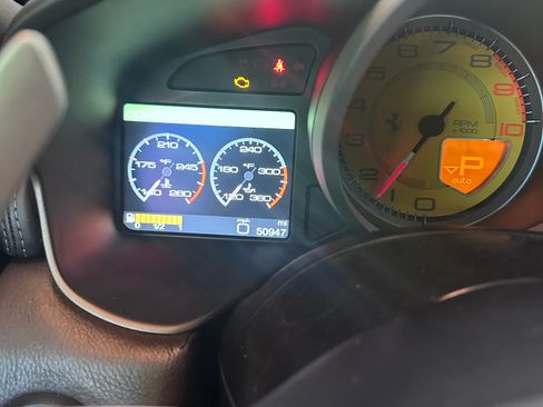 Used 2012 Ferrari FF AWD/4WD image 9