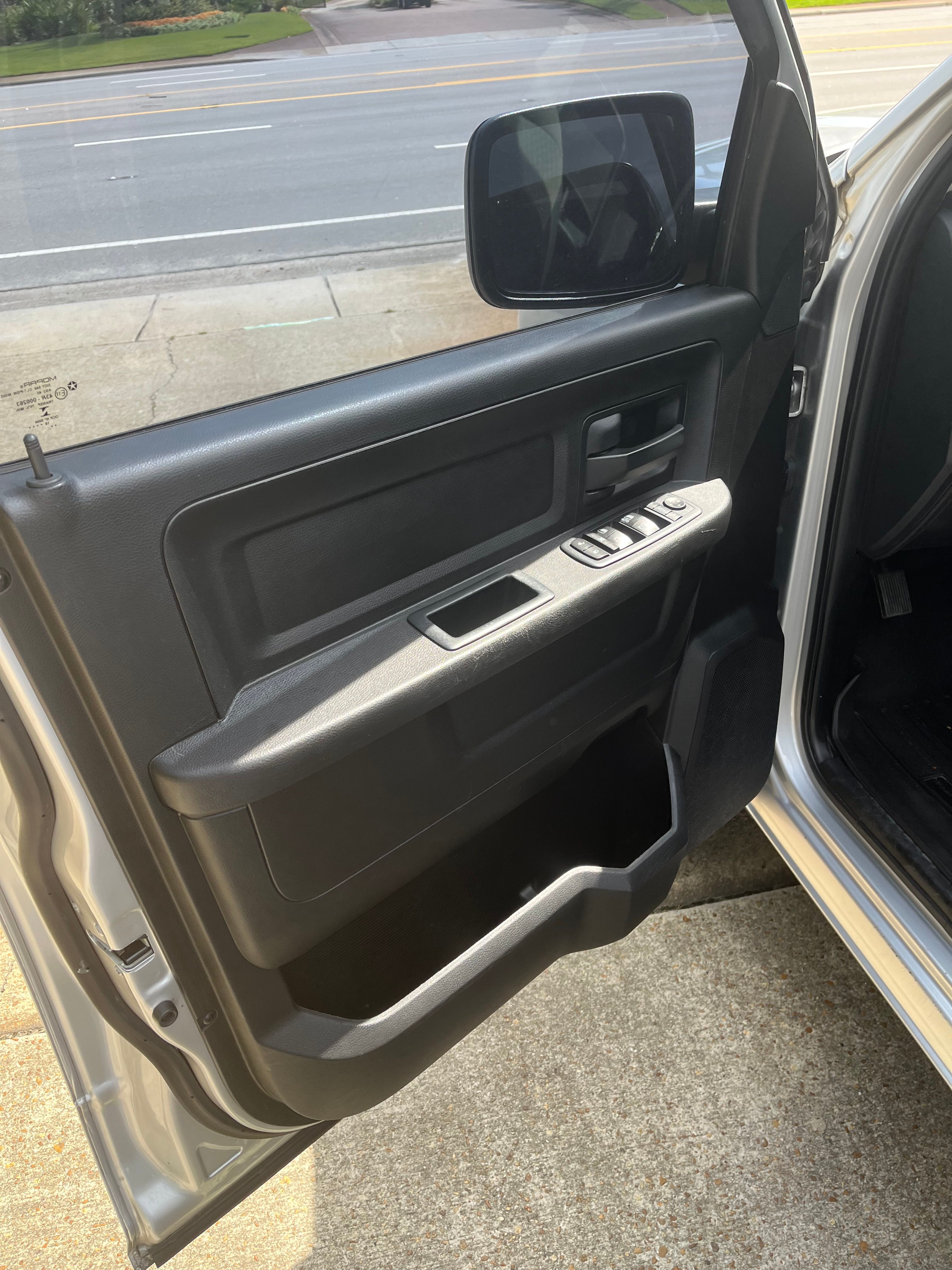 Used 2017 RAM 2500 Tradesman w/ Popular Equipment Group RWD image 9
