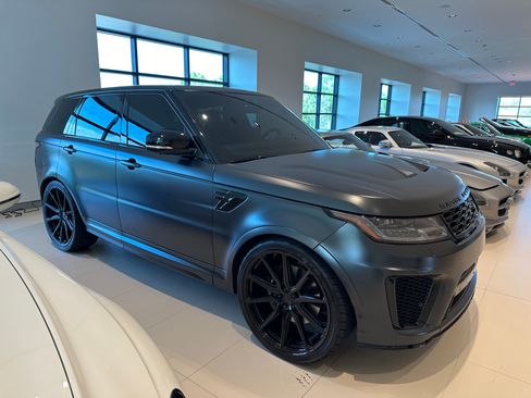 Used 2019 Land Rover Range Rover Sport SVR AWD/4WD image 1