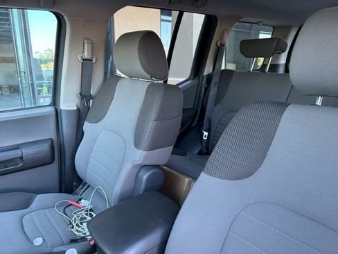 Used 2006 Nissan Xterra S image 2