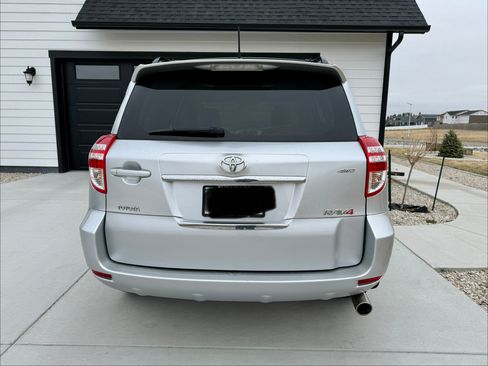Used 2010 Toyota RAV4 Limited AWD/4WD image 5