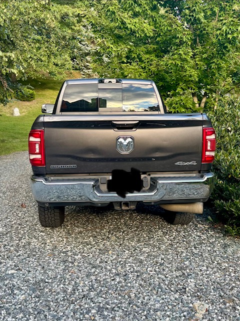 Used 2022 RAM 2500 Big Horn w/ Level C Equiment Group AWD/4WD image 9
