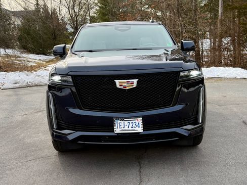 Used 2023 Cadillac Escalade Sport Platinum image 12