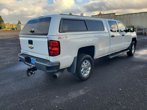 Used 2015 Chevrolet Silverado 2500 LT w/ Z71 Package, Off-Road image 6