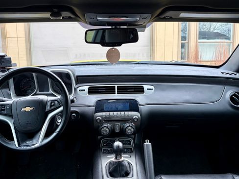 Used 2012 Chevrolet Camaro SS image 7