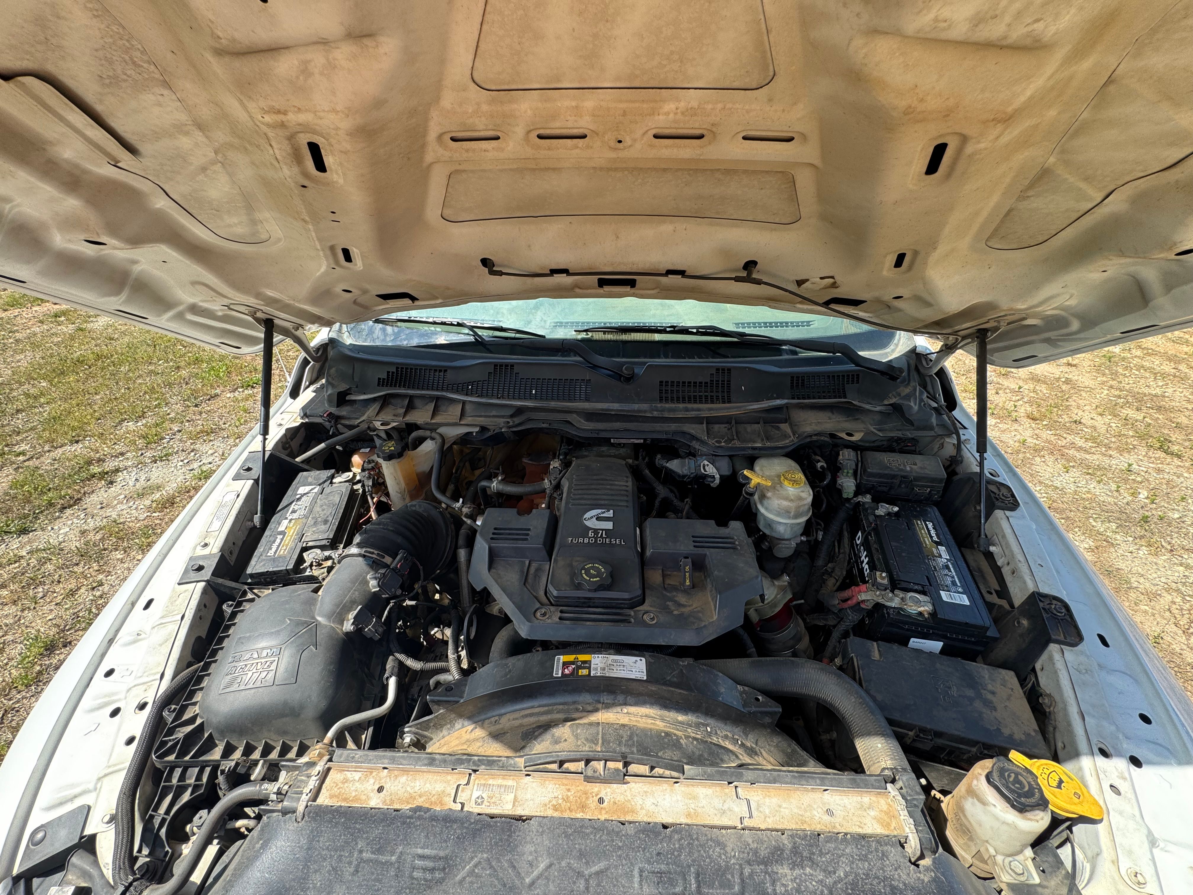 Used 2015 RAM 3500 Tradesman w/ Chrome Appearance Group AWD/4WD image 9