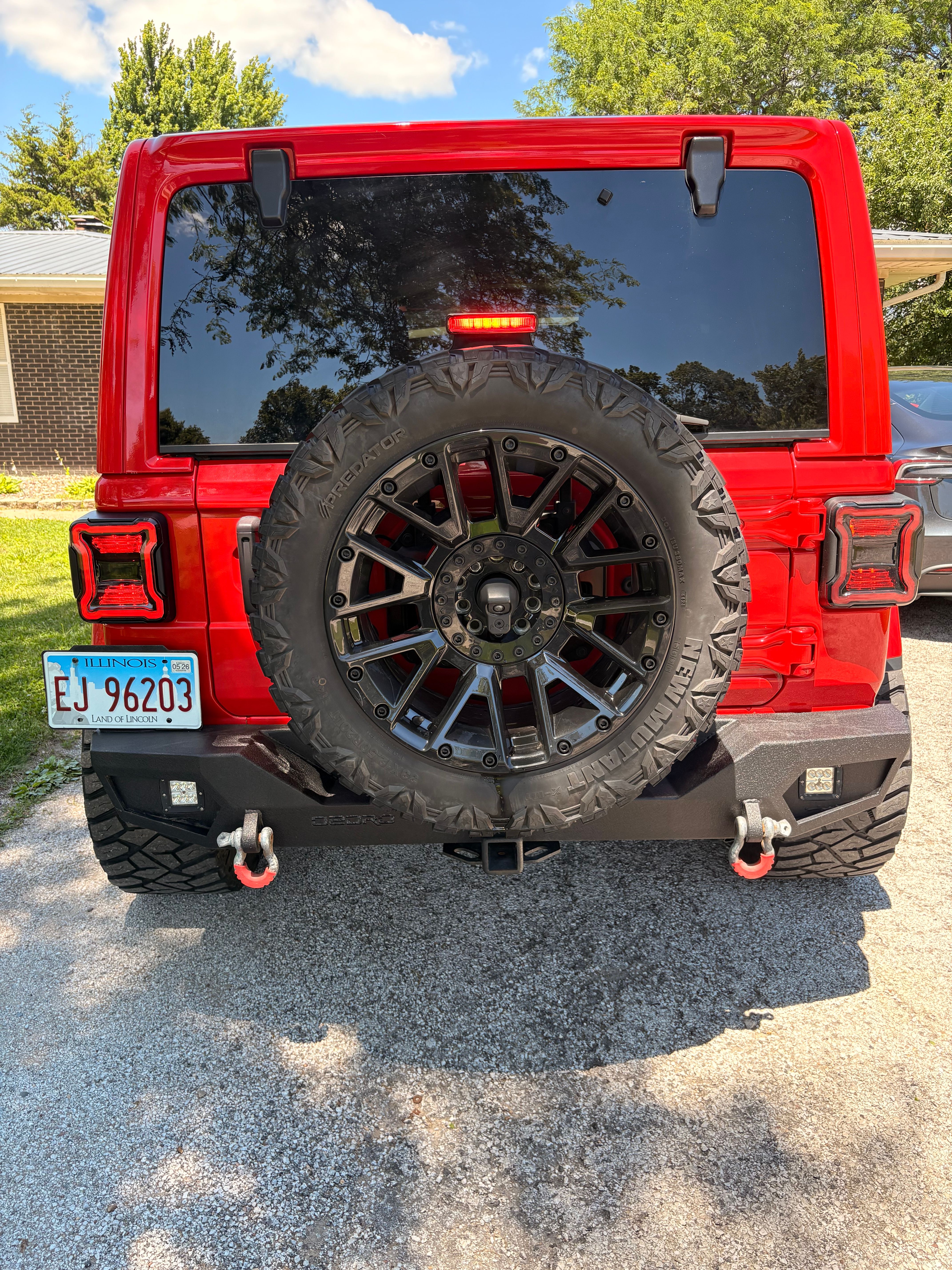 Used 2021 Jeep Wrangler Unlimited Sahara w/ Uconnect 4C Nav & Sound Group AWD/4WD image 8