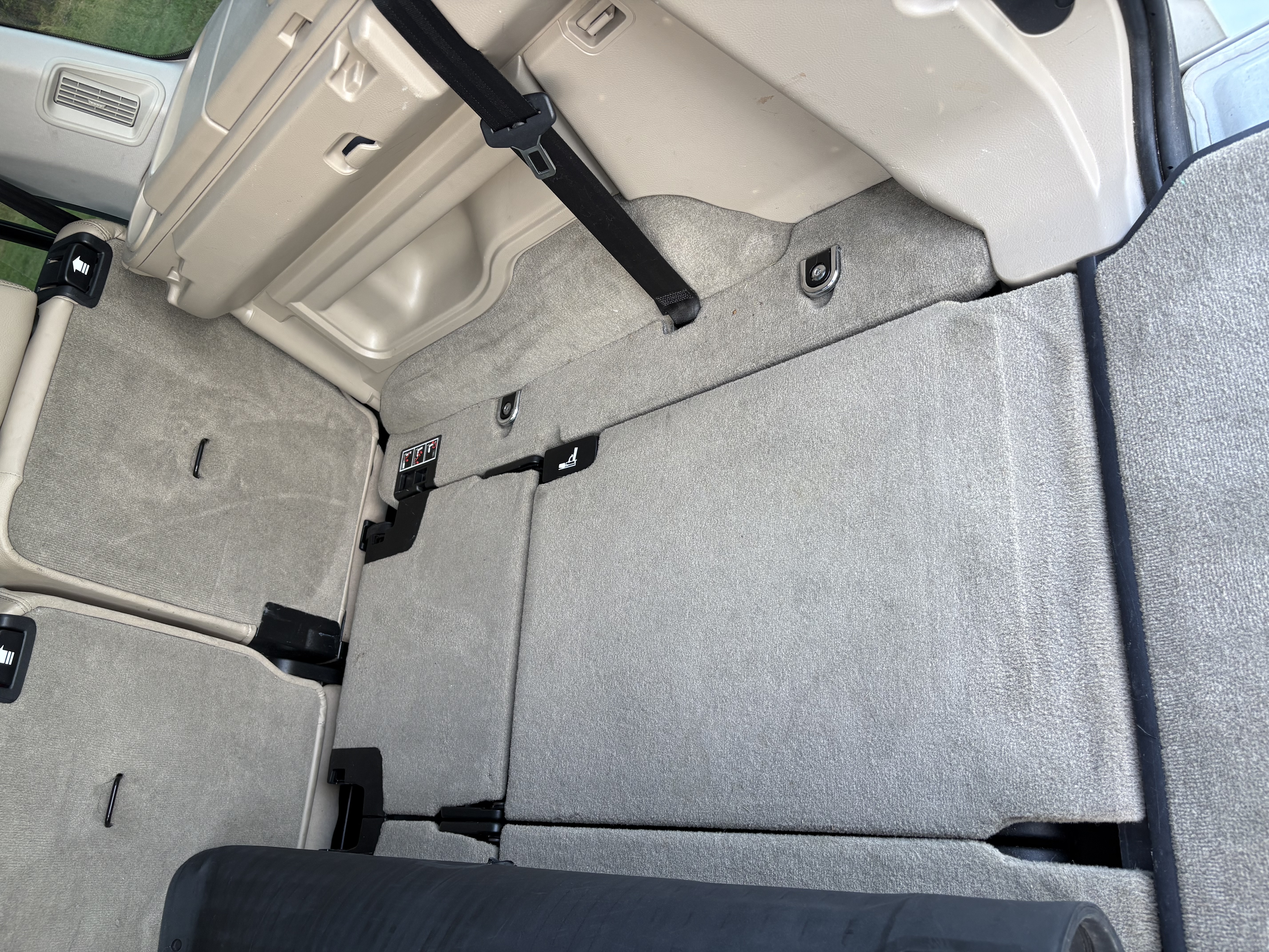 Used 2015 Land Rover LR4 HSE AWD/4WD image 21