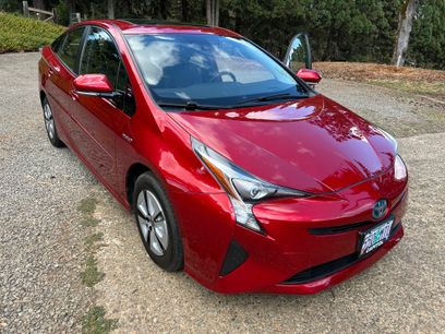 Used 2016 Toyota Prius Four w/ Advanced Technology Package