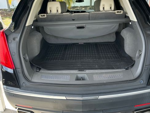 Used 2019 Cadillac XT5 Luxury FWD image 5