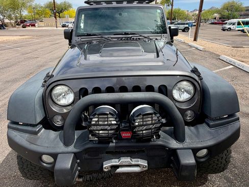 Used 2014 Jeep Wrangler Unlimited Rubicon w/ Connectivity Group image 6