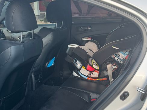 Used 2012 Lexus IS 250 w/ F-Sport Pkg w/Summer Tires image 27