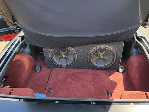 Used 1999 Chevrolet Corvette Coupe 2D w/ Roof Pkg image 11