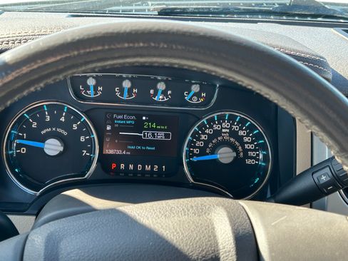 Used 2014 Ford F150 Lariat w/ Equipment Group 501A Mid image 8