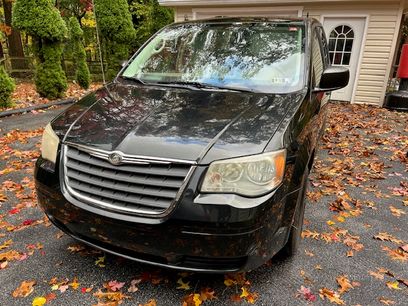 Used 2008 Chrysler Town & Country LX