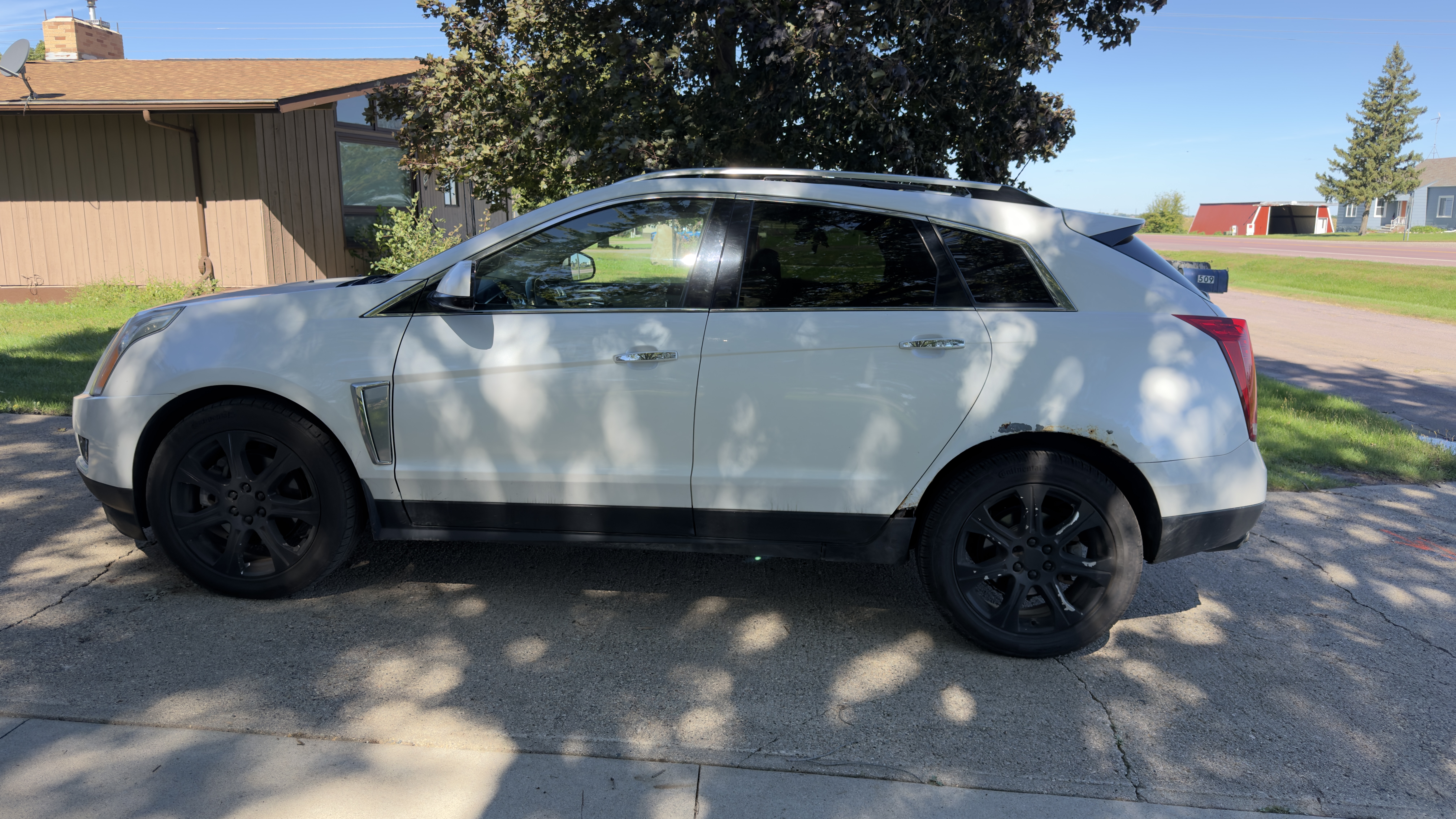 Used 2015 Cadillac SRX Performance AWD/4WD image 1