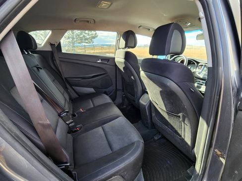 Used 2016 Hyundai Tucson Sport image 11