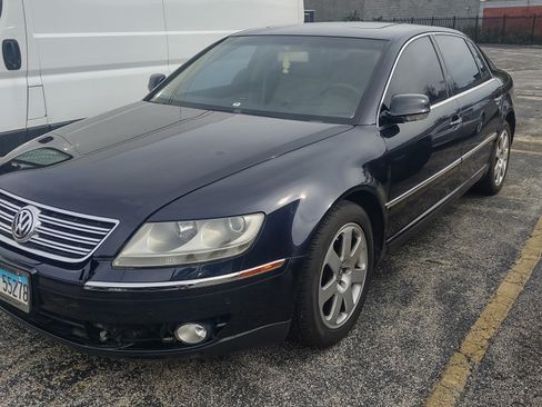 Used 2004 Volkswagen Phaeton V8 image 2