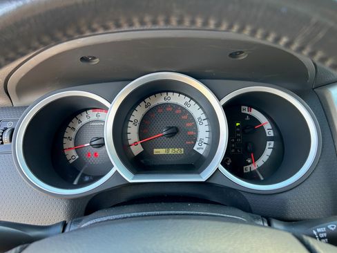 Used 2013 Toyota Tacoma PreRunner w/ TRD Off-Road Pkg image 26