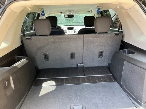 Used 2013 GMC Terrain SLE image 8