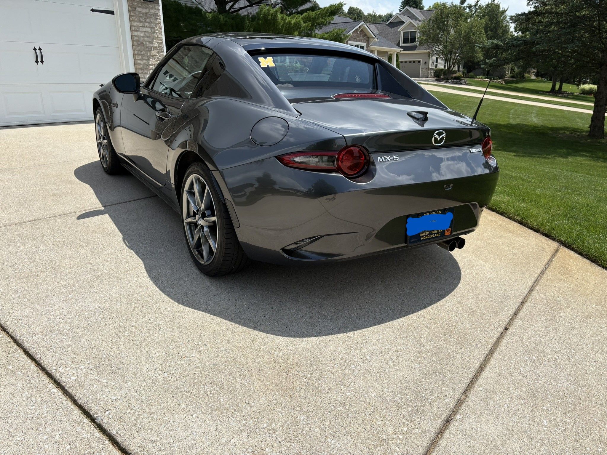 Used 2023 MAZDA MX-5 Miata Grand Touring w/ Weather Package RWD image 9