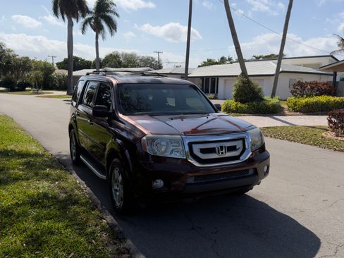 Used 2011 Honda Pilot EX-L image 9