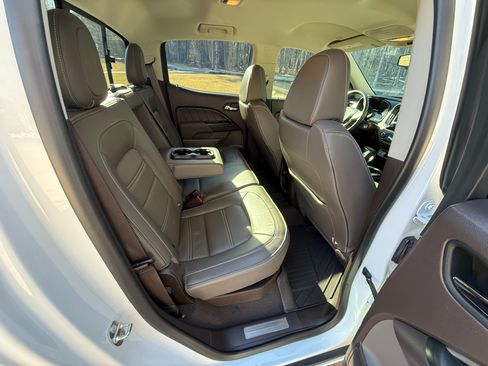 Used 2021 GMC Canyon Denali image 12