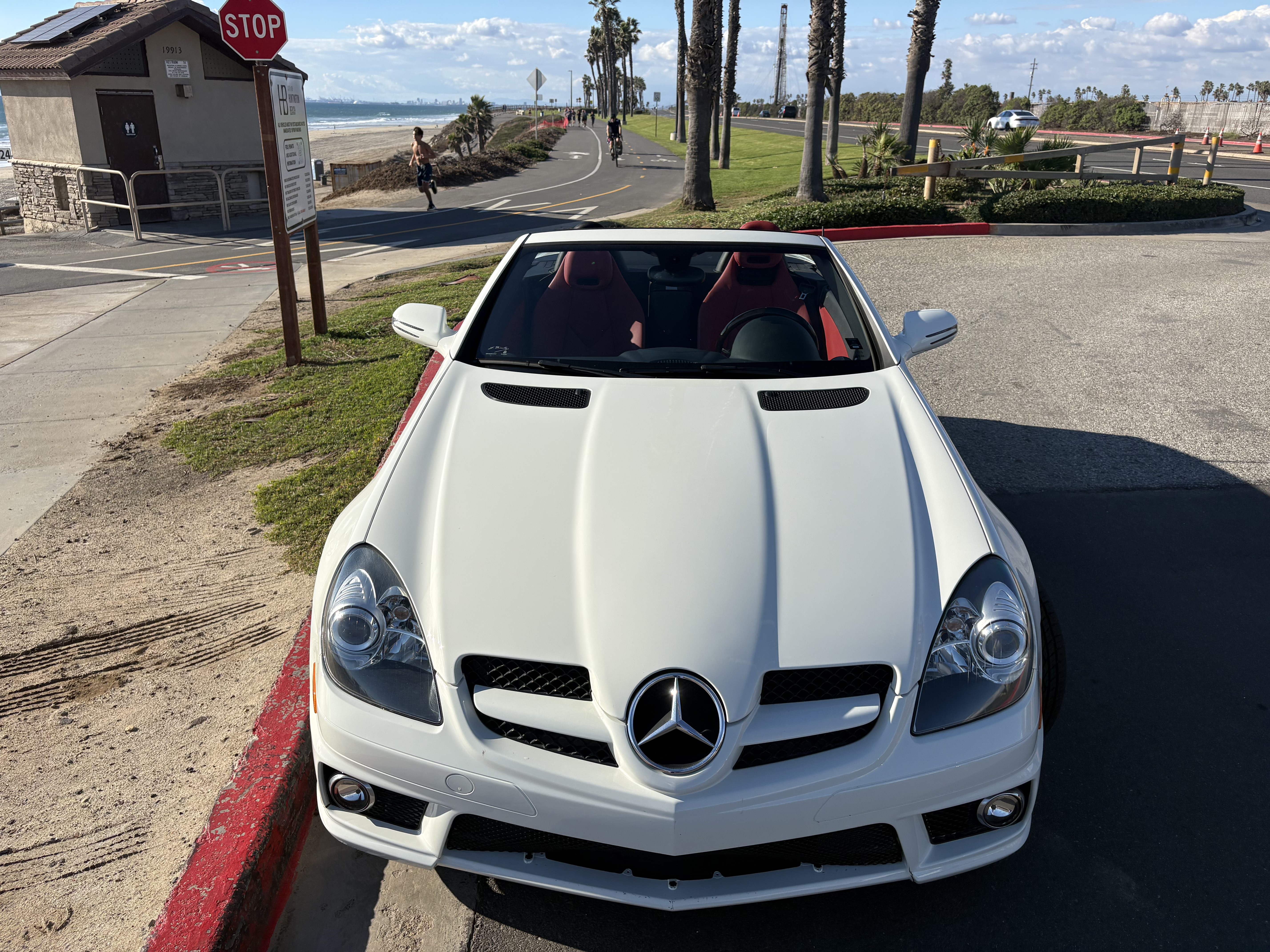 Used 2011 Mercedes-Benz SLK 300 image 11