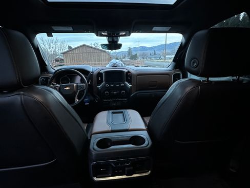 Used 2020 Chevrolet Silverado 3500 High Country w/ Z71 Off-Road Package image 23