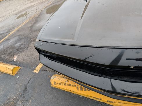 Used 2012 Dodge Challenger SXT image 6