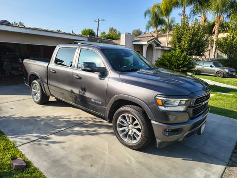 Used 2022 RAM 1500 Laramie image 5