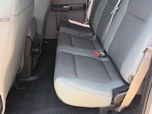 Used 2018 Ford F150 XL w/ Equipment Group 101A Mid RWD image 5