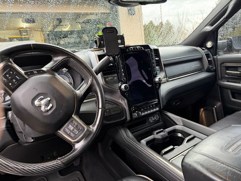 Used 2021 RAM 3500 Limited image 11