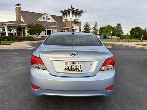 Used 2013 Hyundai Accent GLS FWD image 5